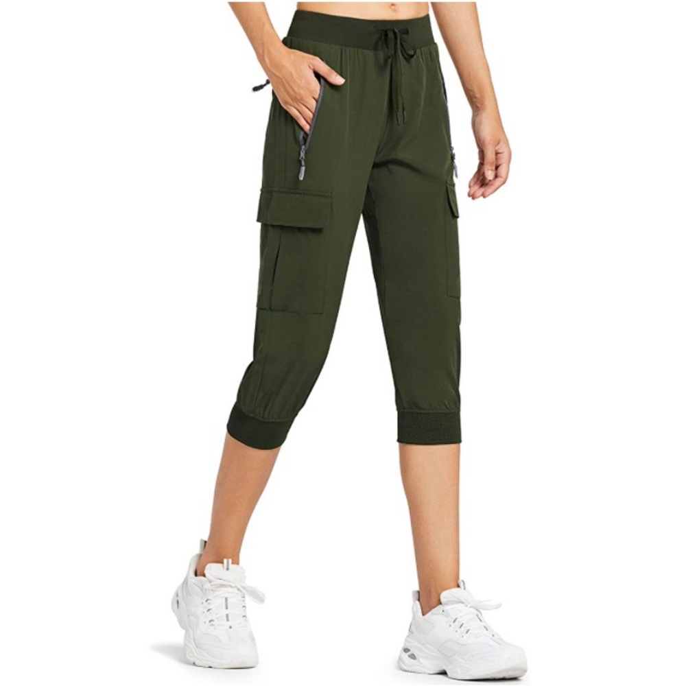 Maskert Cargo Capri Lightweight Quick Dry Joggers